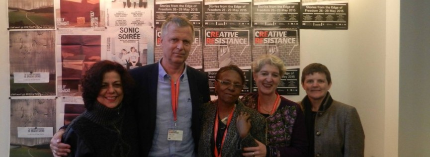 Lucia Castello Branco (UFMG), Helge Lunde (ICORN), Leda Martins (UFMG), Sylvie Debs (CABRA), Elisabeth Dyvik (ICORN) na Assembleia Geral de ICORN/PEN Internacional em Amsterdam maio de 2015